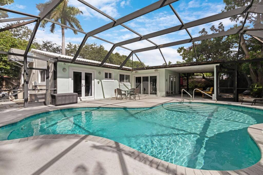 Heated Pool I Soundproof Home I Firepit I 630Mbps Hollywood Buitenkant foto