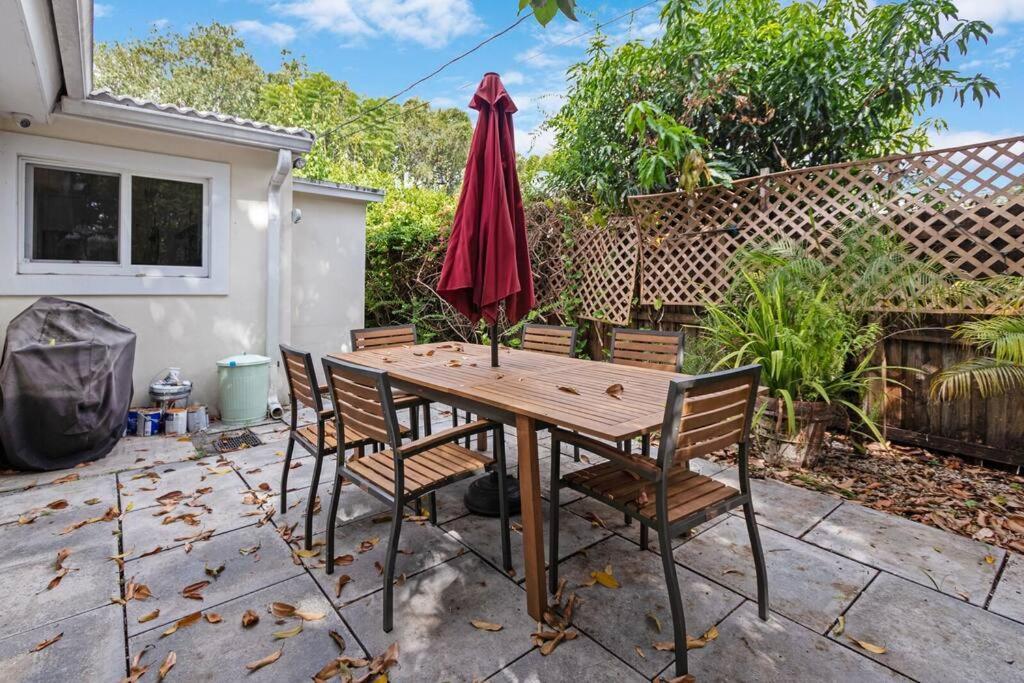 Heated Pool I Soundproof Home I Firepit I 630Mbps Hollywood Buitenkant foto