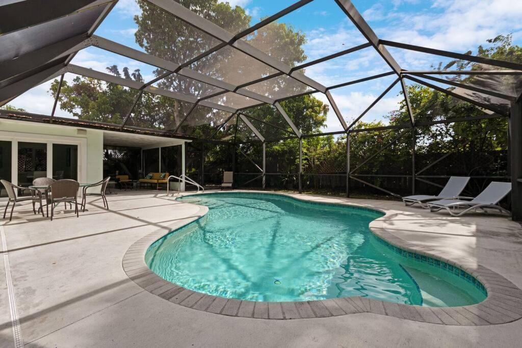 Heated Pool I Soundproof Home I Firepit I 630Mbps Hollywood Buitenkant foto